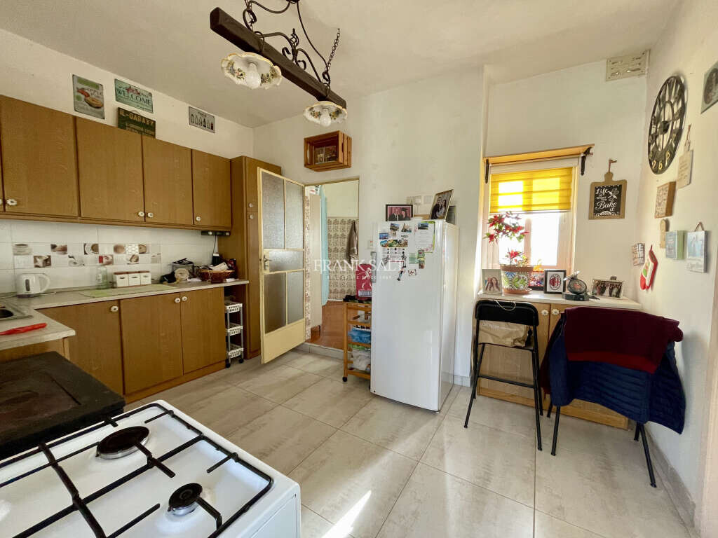 Cospicua, 3 Bedrooms Bedrooms, ,2 BathroomsBathrooms,For Sale,FRSA-425051