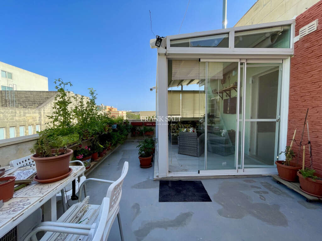 Cospicua, 3 Bedrooms Bedrooms, ,2 BathroomsBathrooms,For Sale,FRSA-425051