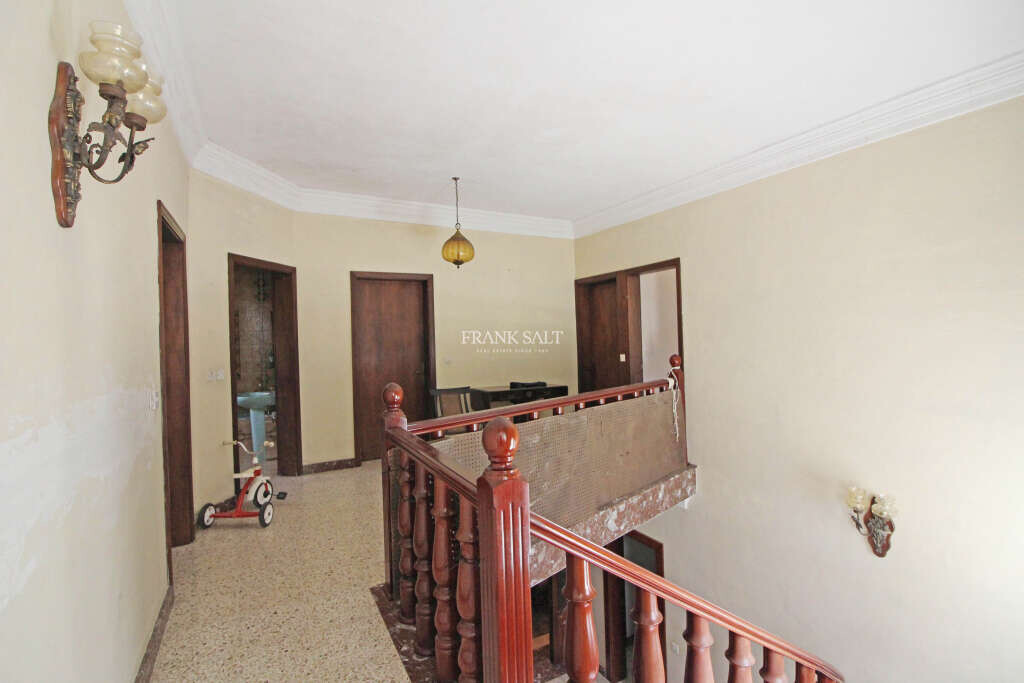 St Julians, 4 Bedrooms Bedrooms, ,4 BathroomsBathrooms,For Sale,FRSA-353851