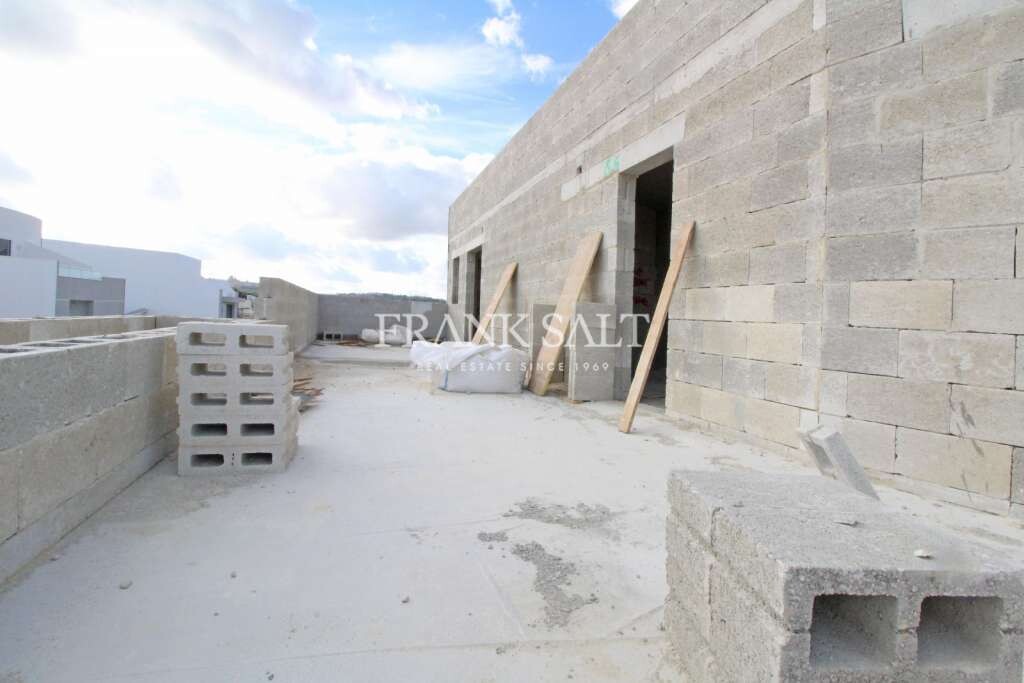 Attard, 1 Bedroom Bedrooms, ,1 BathroomBathrooms,For Sale,FRSA-852710