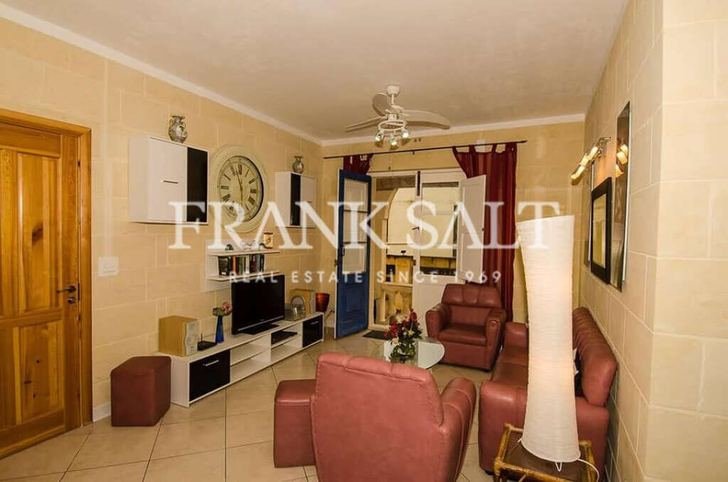 Ghajnsielem, Gozo, 2 Bedrooms Bedrooms, ,For Sale,FRSA-114987