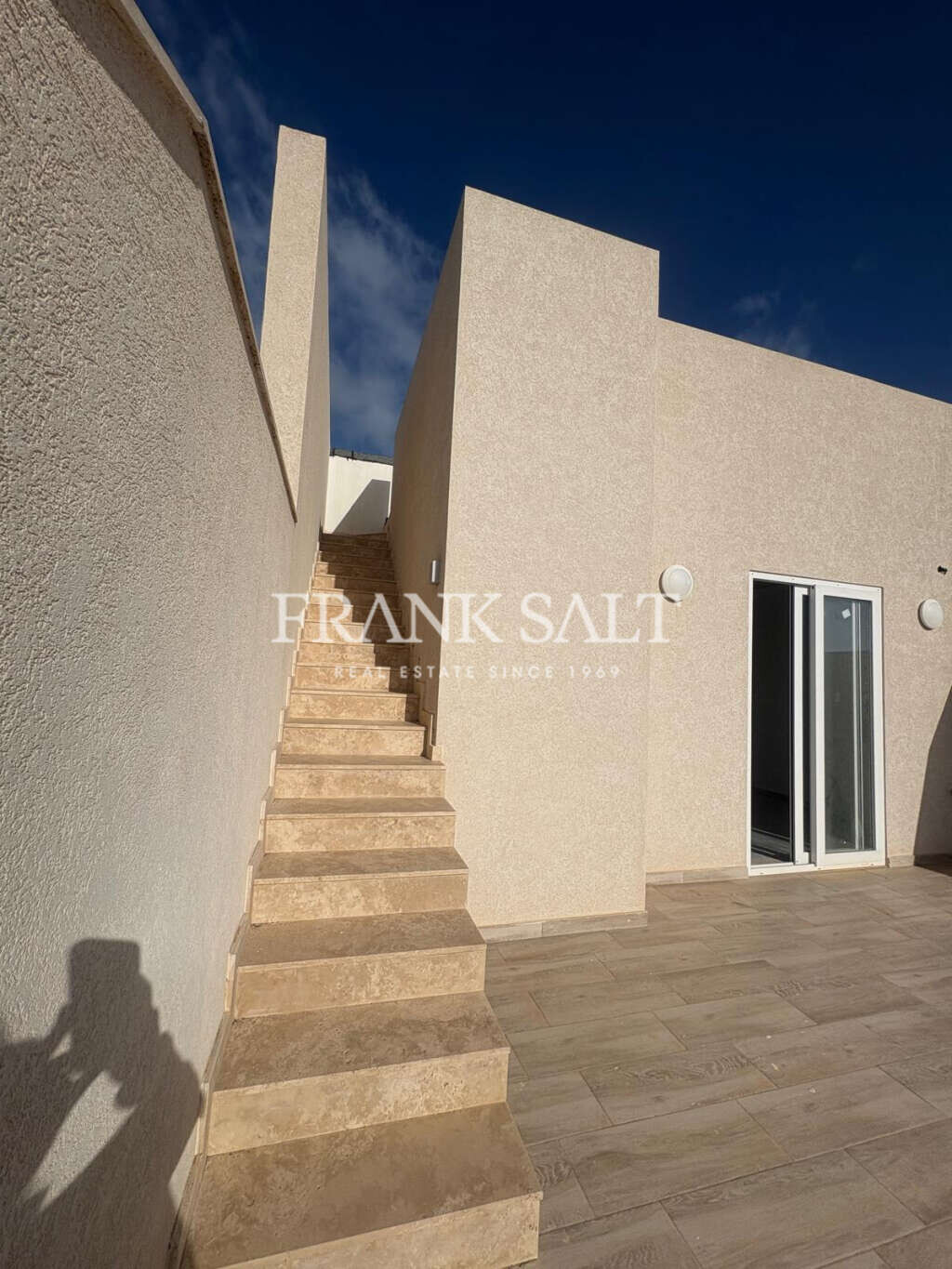 Mosta, 1 Bedroom Bedrooms, ,2 BathroomsBathrooms,For Sale,FRSA-619559