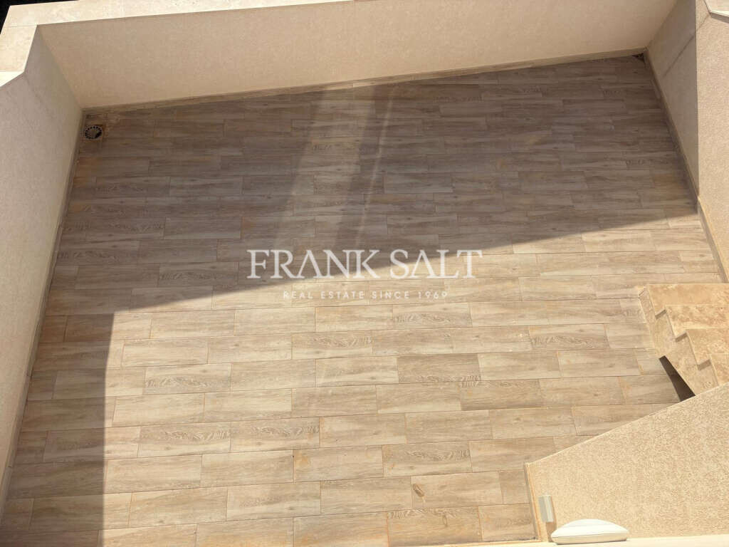 Mosta, 1 Bedroom Bedrooms, ,2 BathroomsBathrooms,For Sale,FRSA-619559