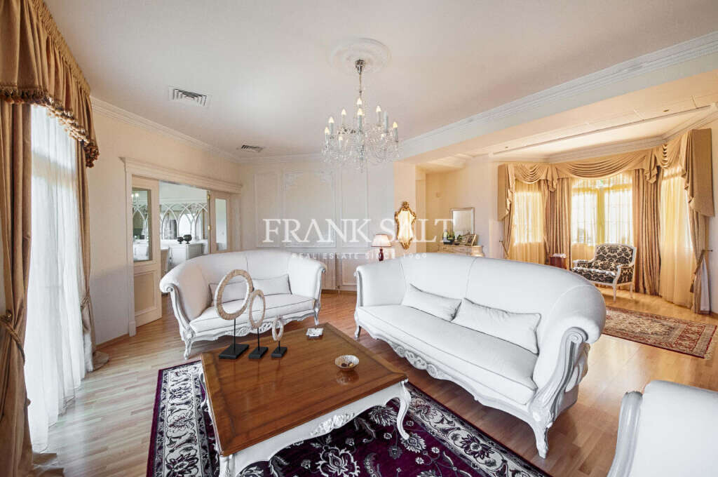 Mellieha, 5 Bedrooms Bedrooms, ,2 BathroomsBathrooms,For Sale,FRSA-039585