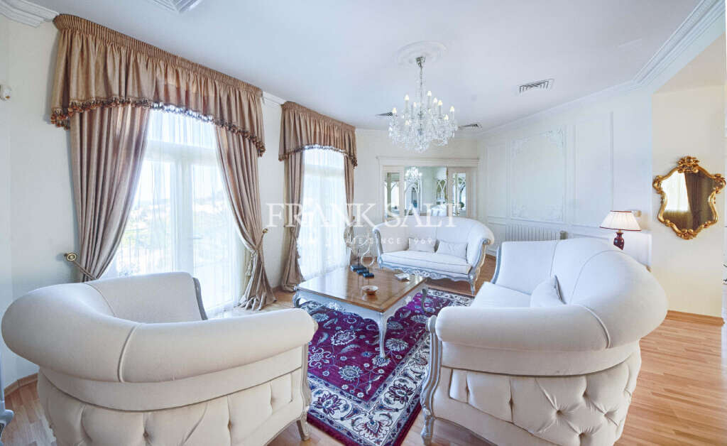 Mellieha, 5 Bedrooms Bedrooms, ,2 BathroomsBathrooms,For Sale,FRSA-039585