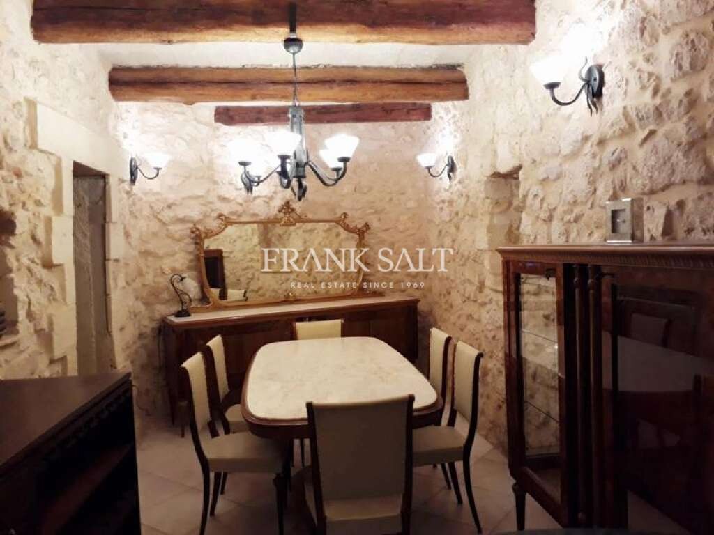 Rabat, 3 Bedrooms Bedrooms, ,2 BathroomsBathrooms,For Sale,FRSA-413524