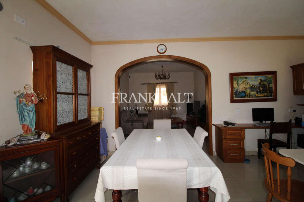 Attard, 3 Bedrooms Bedrooms, ,1 BathroomBathrooms,For Sale,FRSA-617719