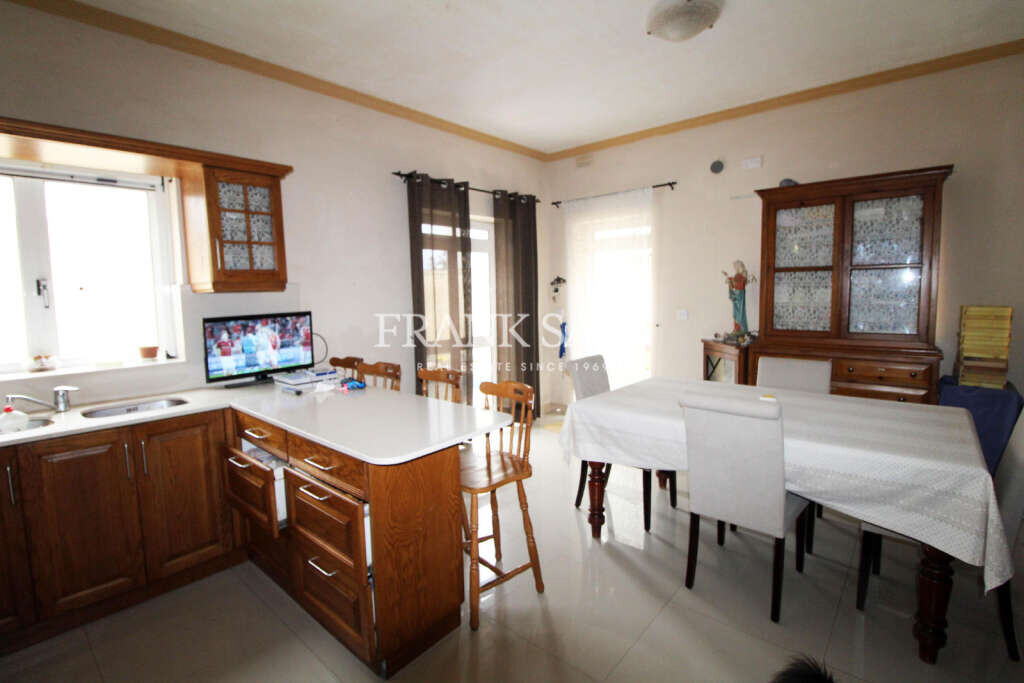 Attard, 3 Bedrooms Bedrooms, ,1 BathroomBathrooms,For Sale,FRSA-617719