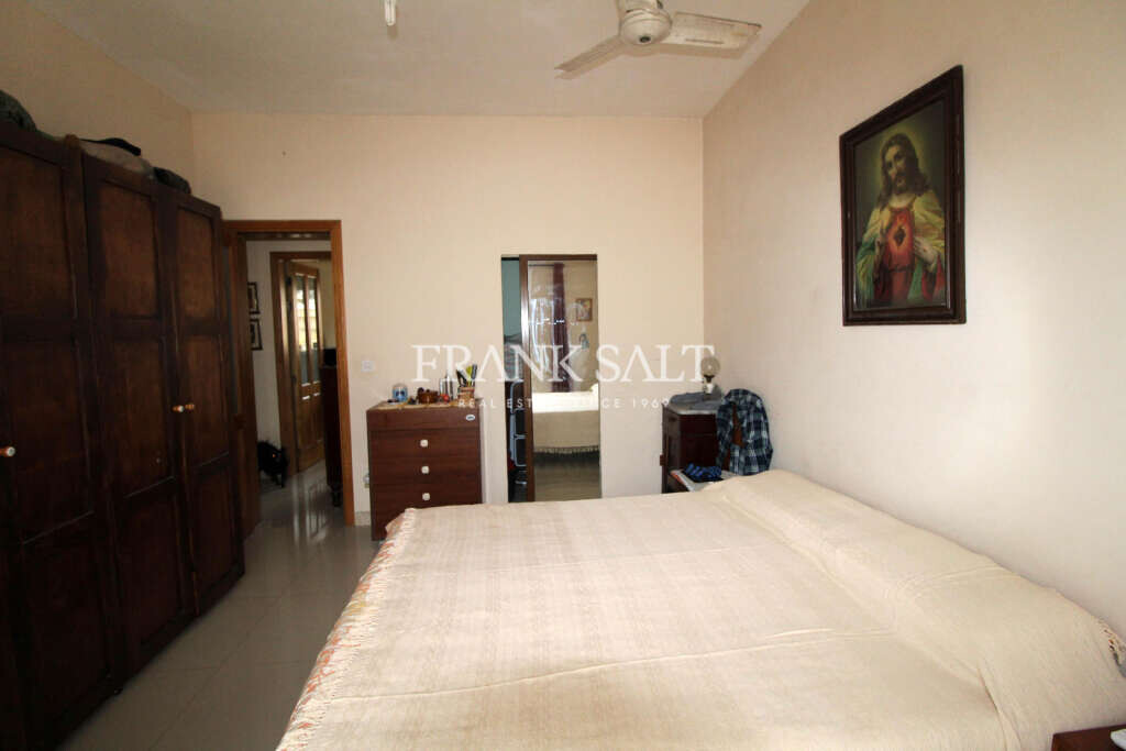 Attard, 3 Bedrooms Bedrooms, ,1 BathroomBathrooms,For Sale,FRSA-617719