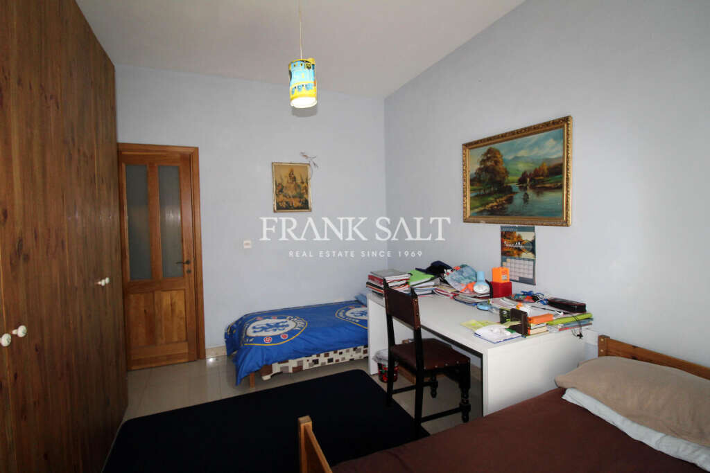 Attard, 3 Bedrooms Bedrooms, ,1 BathroomBathrooms,For Sale,FRSA-617719