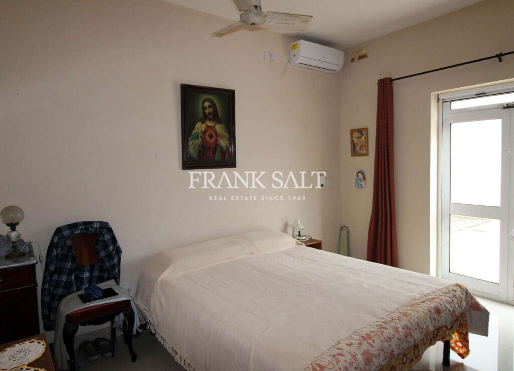 Attard, 3 Bedrooms Bedrooms, ,1 BathroomBathrooms,For Sale,FRSA-617719