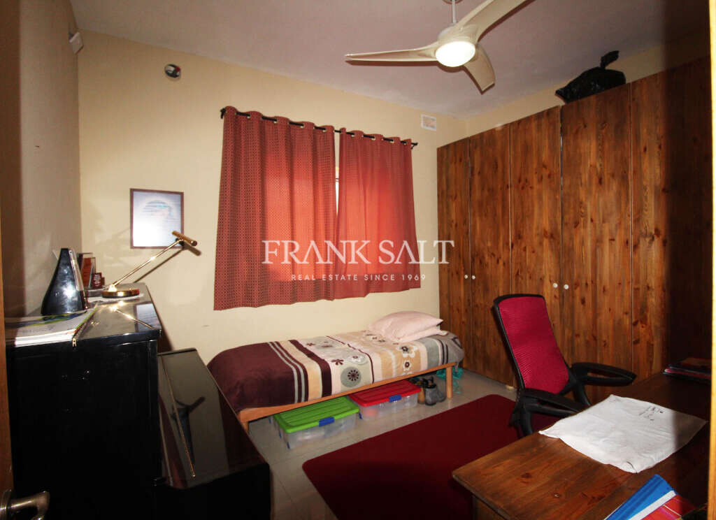 Attard, 3 Bedrooms Bedrooms, ,1 BathroomBathrooms,For Sale,FRSA-617719