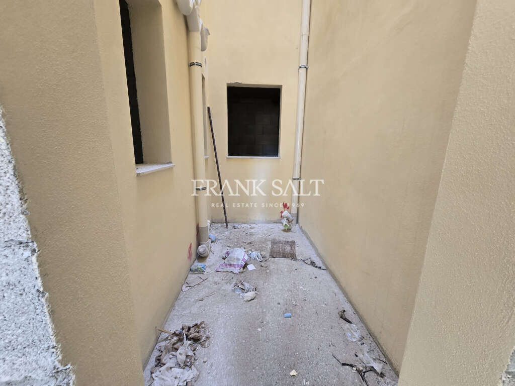 Victoria, Gozo, 2 Bedrooms Bedrooms, ,1 BathroomBathrooms,For Sale,FRSA-114900