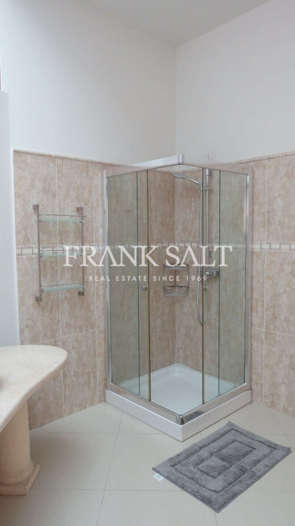 Zabbar, 3 Bedrooms Bedrooms, ,2 BathroomsBathrooms,For Sale,FRSA-216208