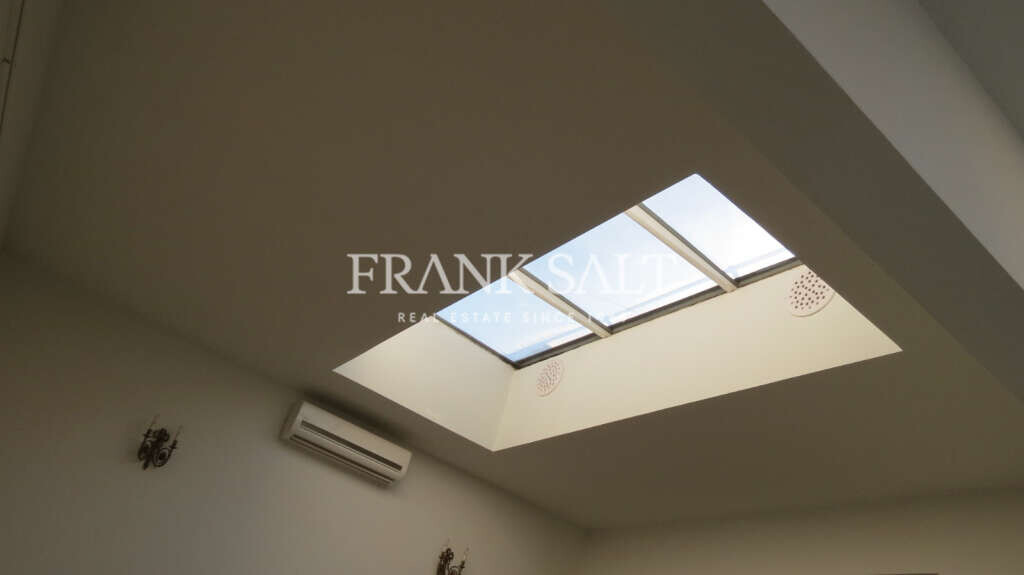 Zabbar, 3 Bedrooms Bedrooms, ,2 BathroomsBathrooms,For Sale,FRSA-216208