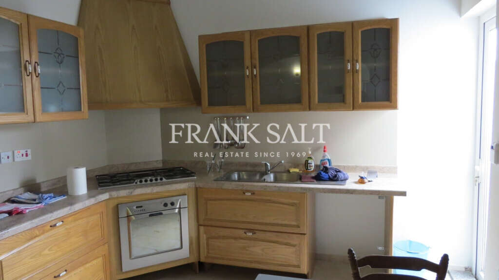 Zabbar, 3 Bedrooms Bedrooms, ,2 BathroomsBathrooms,For Sale,FRSA-216208