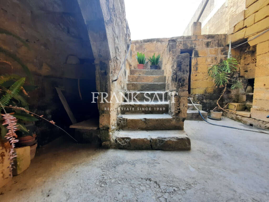 Kercem, Gozo, 4 Bedrooms Bedrooms, ,For Sale,FRSA-160323 Kercem, Gozo, 4 Bedrooms Bedrooms, ,For Sale,FRSA-160323