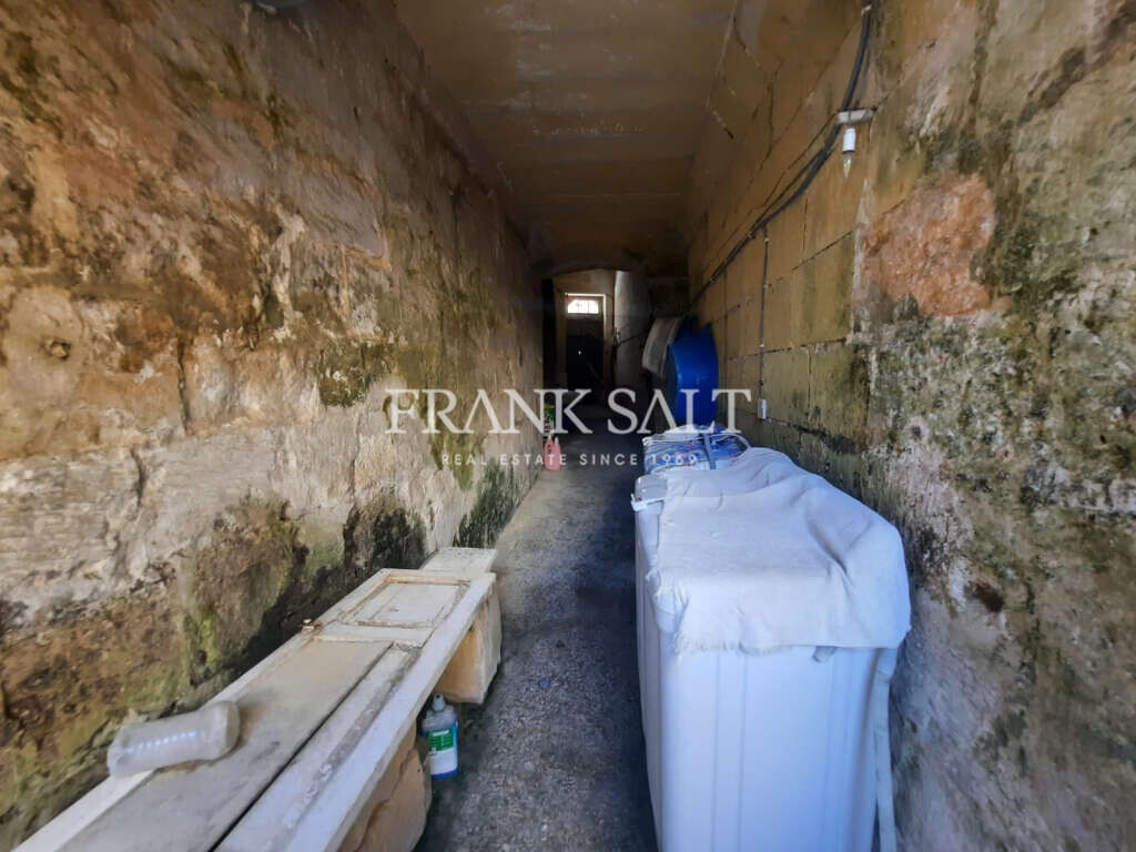 Kercem, Gozo, 4 Bedrooms Bedrooms, ,For Sale,FRSA-160323