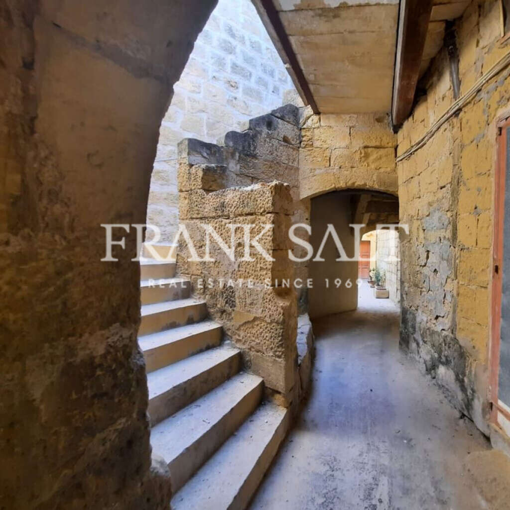 Kercem, Gozo, 4 Bedrooms Bedrooms, ,For Sale,FRSA-160323