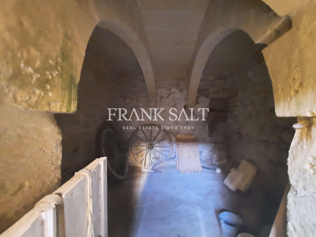 Kercem, Gozo, 4 Bedrooms Bedrooms, ,For Sale,FRSA-160323