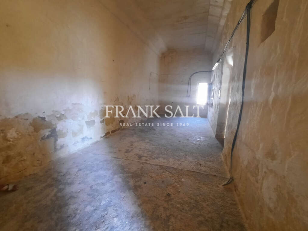 Kercem, Gozo, 4 Bedrooms Bedrooms, ,For Sale,FRSA-160323