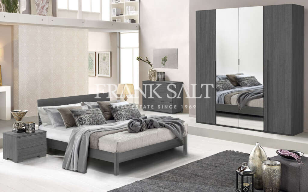 St Julians, 2 Bedrooms Bedrooms, ,2 BathroomsBathrooms,For Sale,FRSA-353743