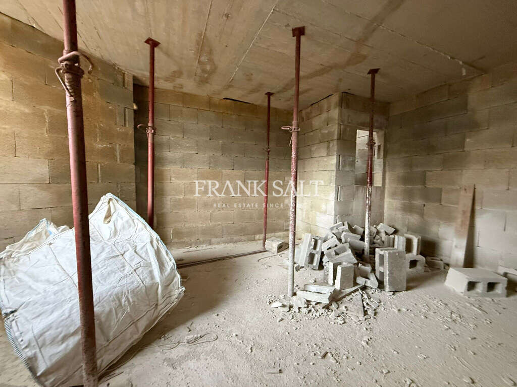 St Julians, 2 Bedrooms Bedrooms, ,2 BathroomsBathrooms,For Sale,FRSA-353743