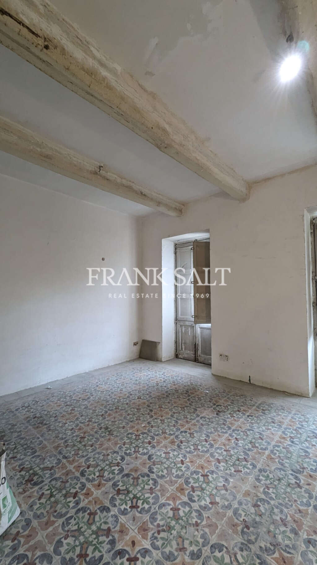 Hamrun, 14 Bedrooms Bedrooms, ,2 BathroomsBathrooms,For Sale,FRSA-916494