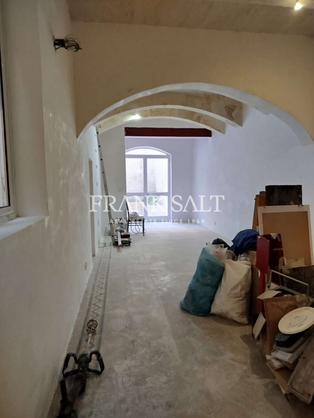 Hamrun, 14 Bedrooms Bedrooms, ,2 BathroomsBathrooms,For Sale,FRSA-916494