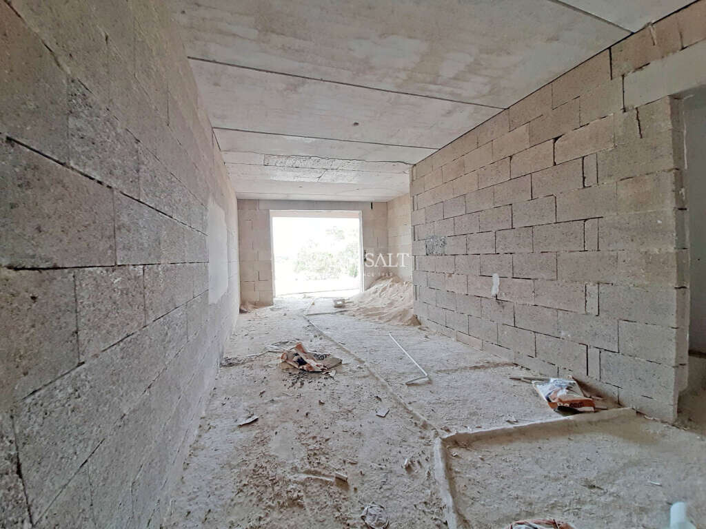 Burmarrad, 2 Bedrooms Bedrooms, ,2 BathroomsBathrooms,For Sale,FRSA-318162