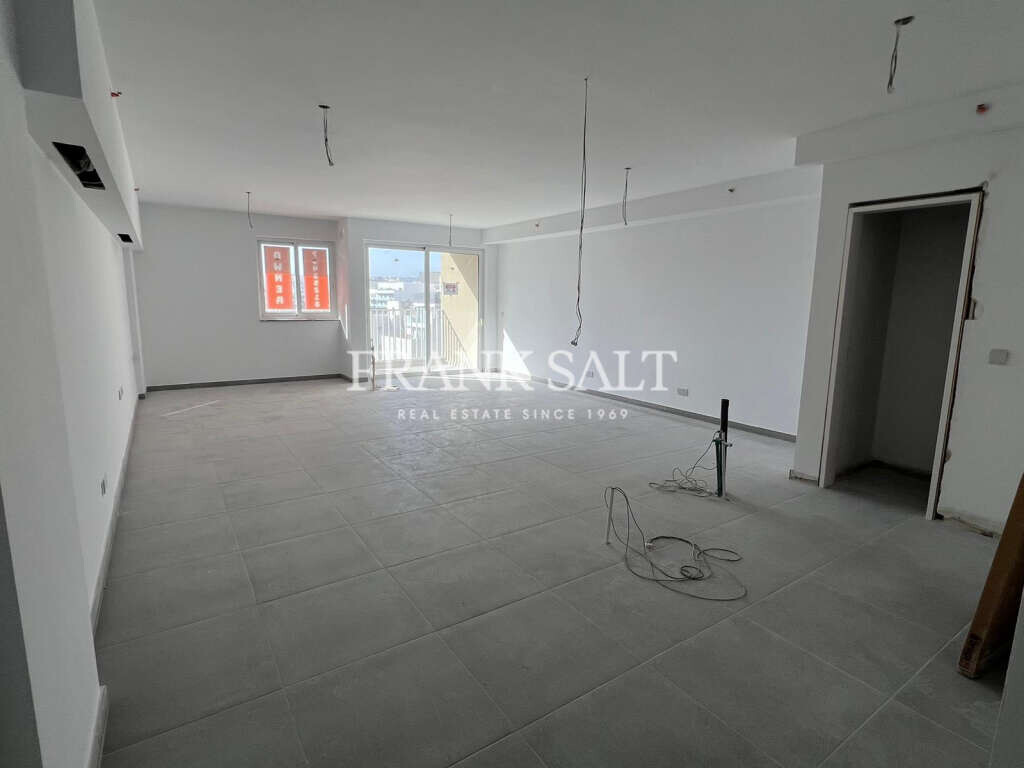 St Julians, 1 Bedroom Bedrooms, ,1 BathroomBathrooms,For Sale,FRSA-916448