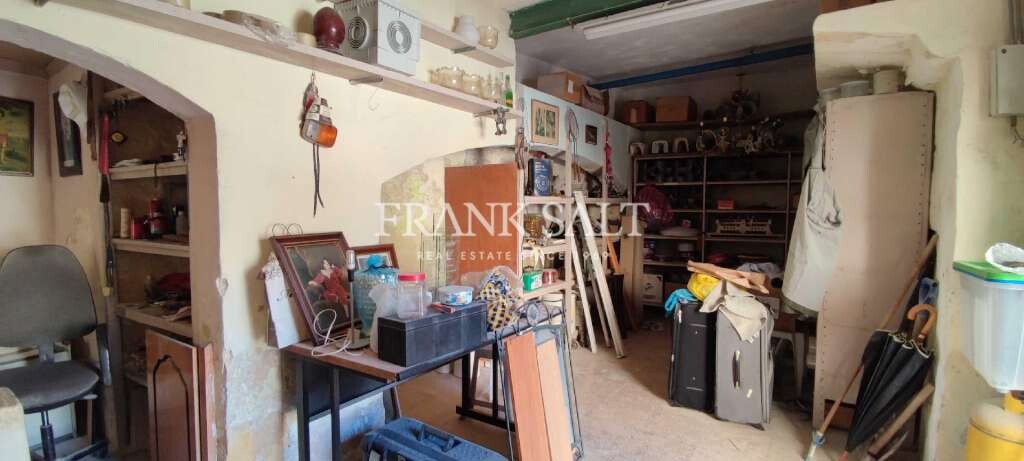 Qormi, 4 Bedrooms Bedrooms, ,For Sale,FRSA-425266