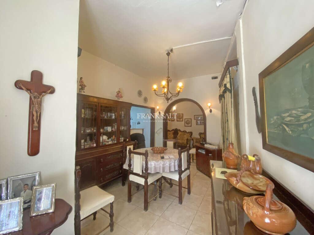 Qormi, 2 Bedrooms Bedrooms, ,For Sale,FRSA-353607
