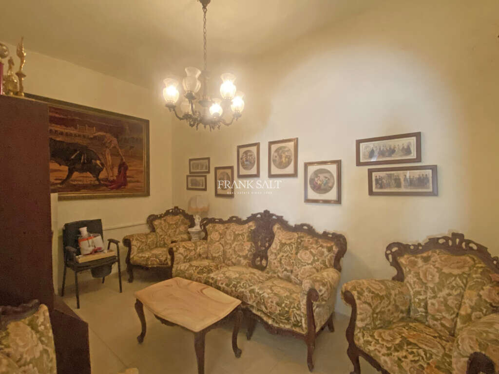 Qormi, 2 Bedrooms Bedrooms, ,For Sale,FRSA-353607