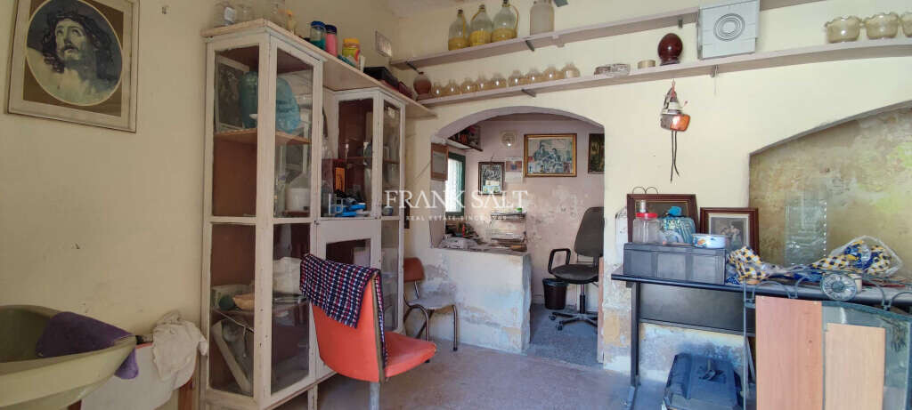 Qormi, 4 Bedrooms Bedrooms, ,For Sale,FRSA-425258