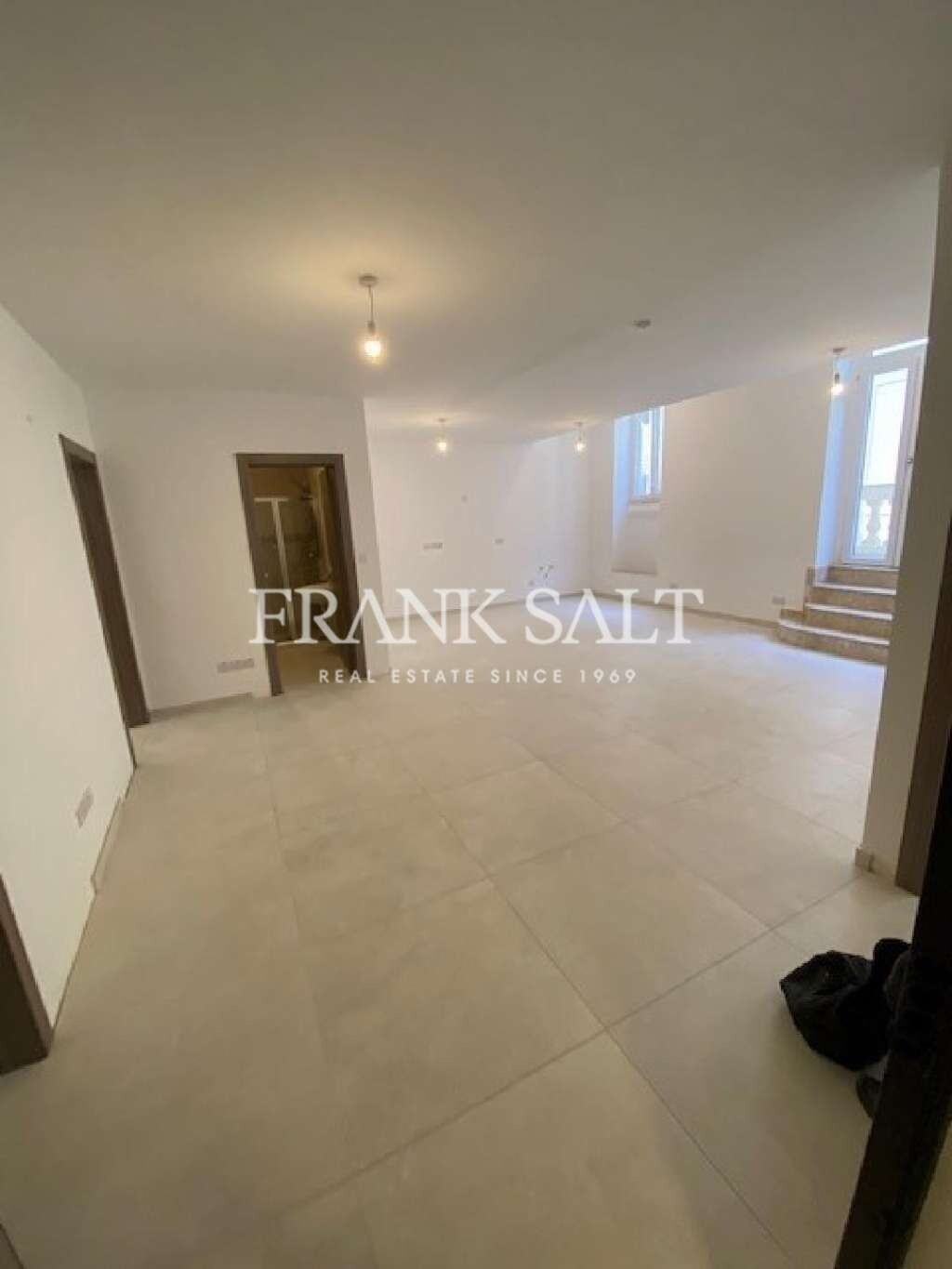 Sliema, 2 Bedrooms Bedrooms, ,For Sale,FRSA-043006 Sliema, 2 Bedrooms Bedrooms, ,For Sale,FRSA-043006