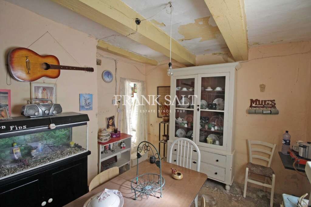 Xghajra, 2 Bedrooms Bedrooms, ,1 BathroomBathrooms,For Sale,FRSA-425209
