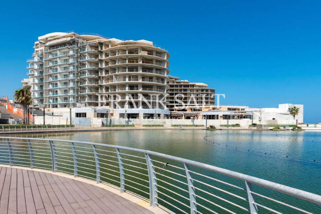 The Shoreline at Smart City, 4 Bedrooms Bedrooms, ,4 BathroomsBathrooms,For Sale,FRSA-321262