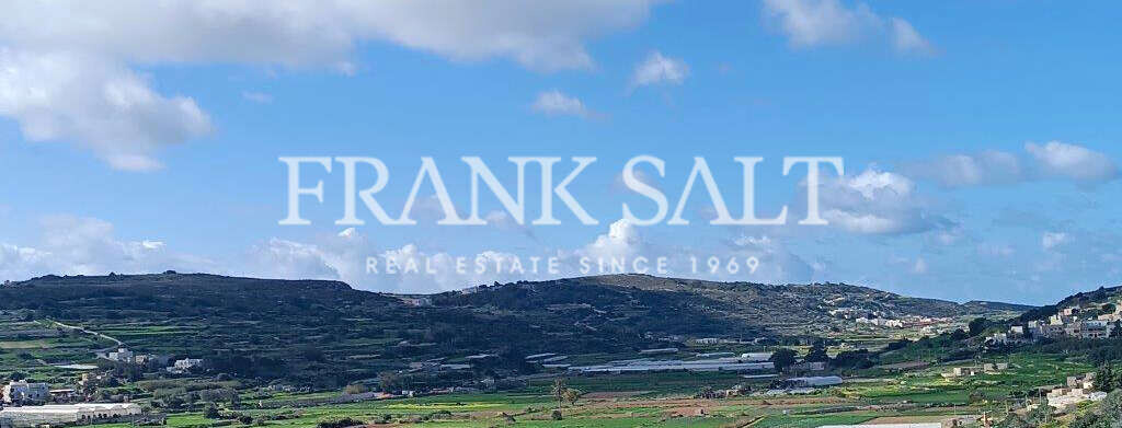 Xemxija, 3 Bedrooms Bedrooms, ,1 BathroomBathrooms,For Sale,FRSA-321616