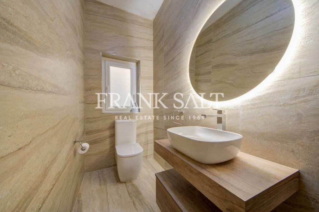 Sliema, 2 Bedrooms Bedrooms, ,2 BathroomsBathrooms,For Sale,FRSA-321601