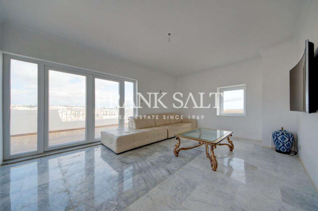 Sliema, 2 Bedrooms Bedrooms, ,2 BathroomsBathrooms,For Sale,FRSA-321601