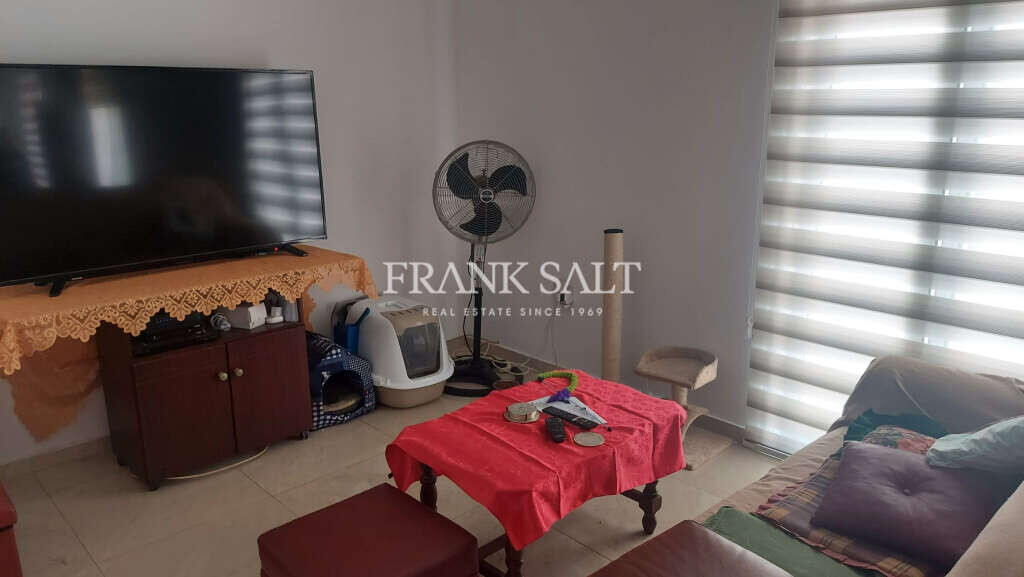 Birzebbugia, 2 Bedrooms Bedrooms, ,For Sale,FRSA-321606