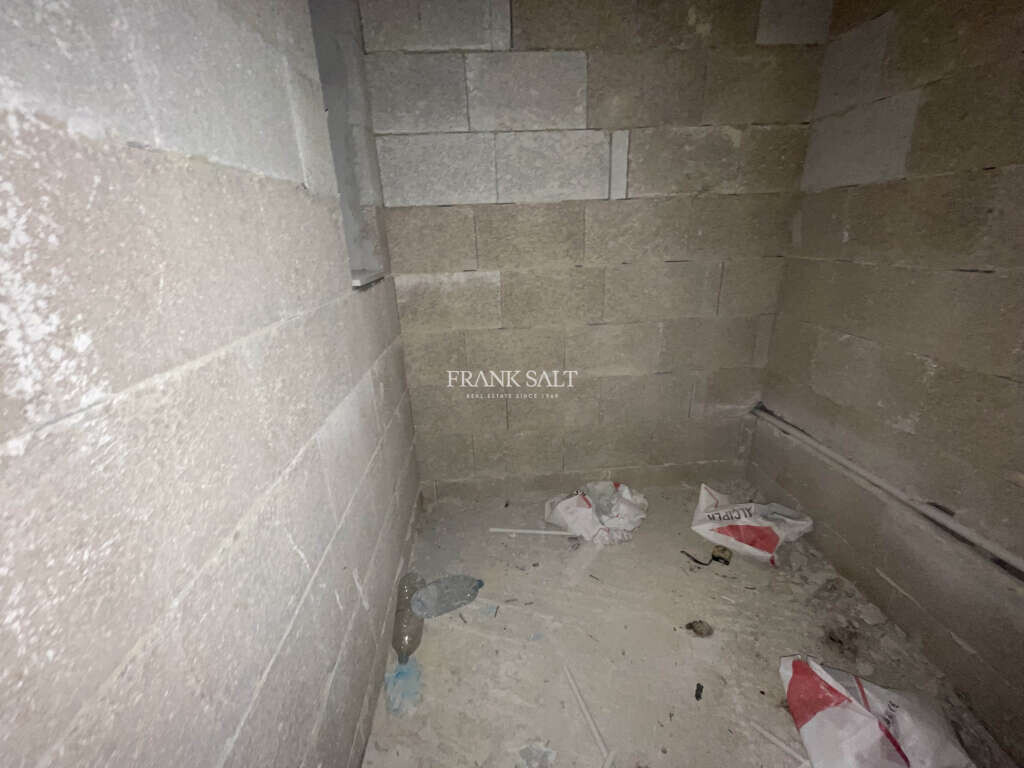 St Julians, 3 Bedrooms Bedrooms, ,1 BathroomBathrooms,For Sale,FRSA-321584