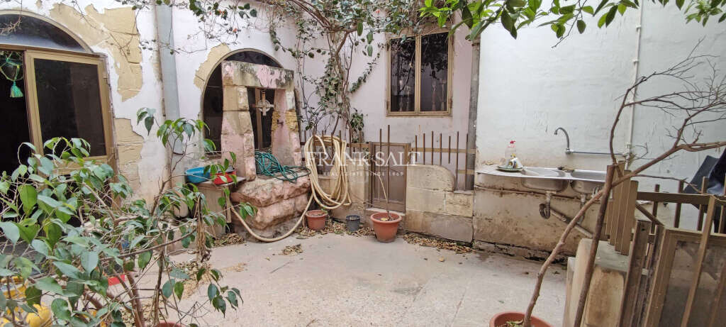 Marsa, 4 Bedrooms Bedrooms, ,1 BathroomBathrooms,For Sale,FRSA-425153