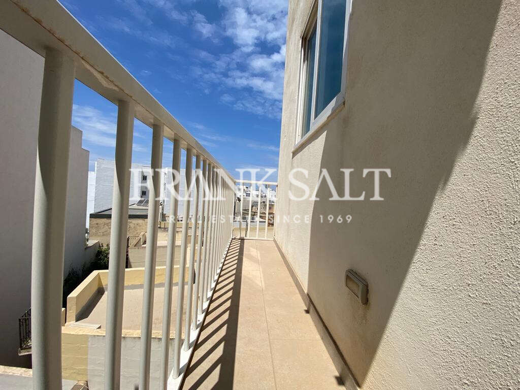 Swieqi, 3 Bedrooms Bedrooms, ,2 BathroomsBathrooms,For Sale,FRSA-313805