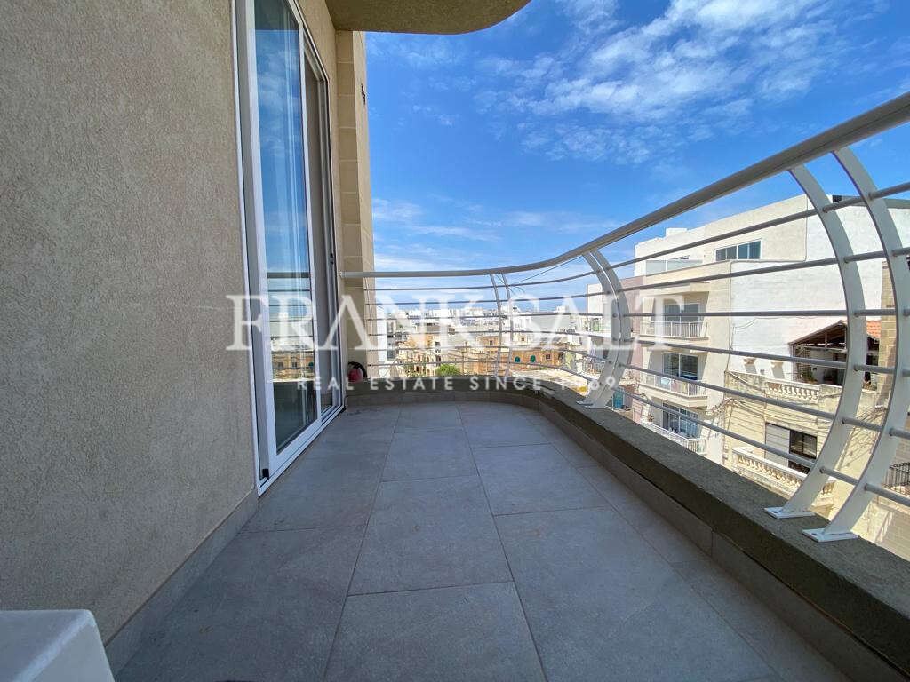 Swieqi, 3 Bedrooms Bedrooms, ,2 BathroomsBathrooms,For Sale,FRSA-313797