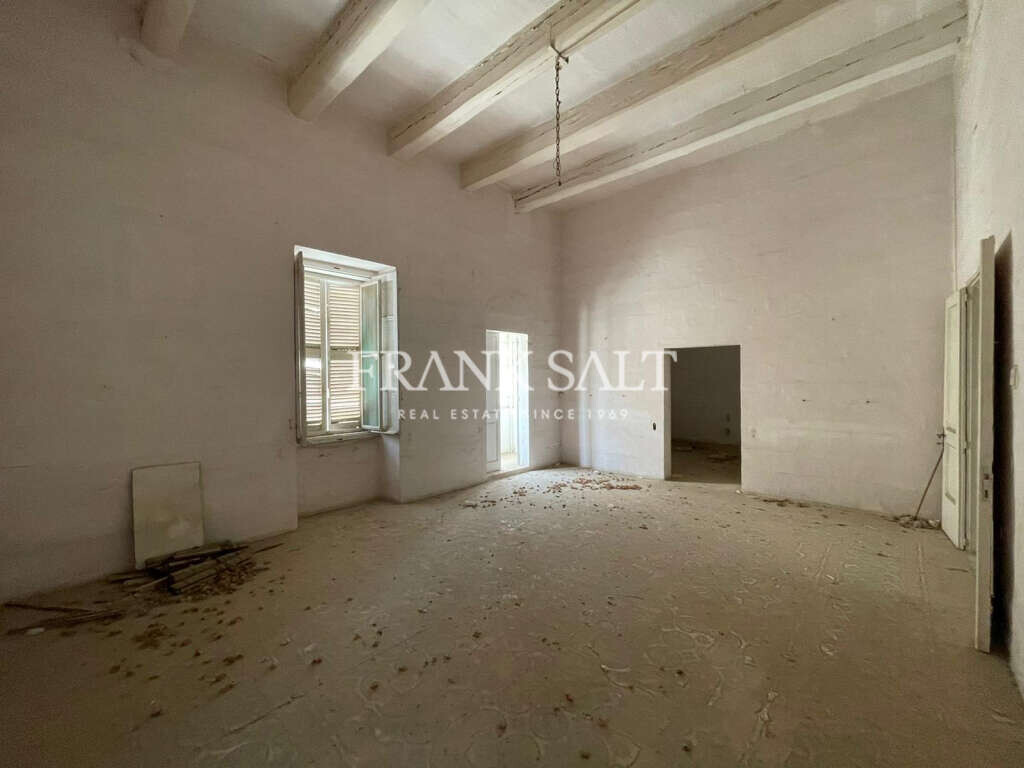 Attard, 3 Bedrooms Bedrooms, ,1 BathroomBathrooms,For Sale,FRSA-042788