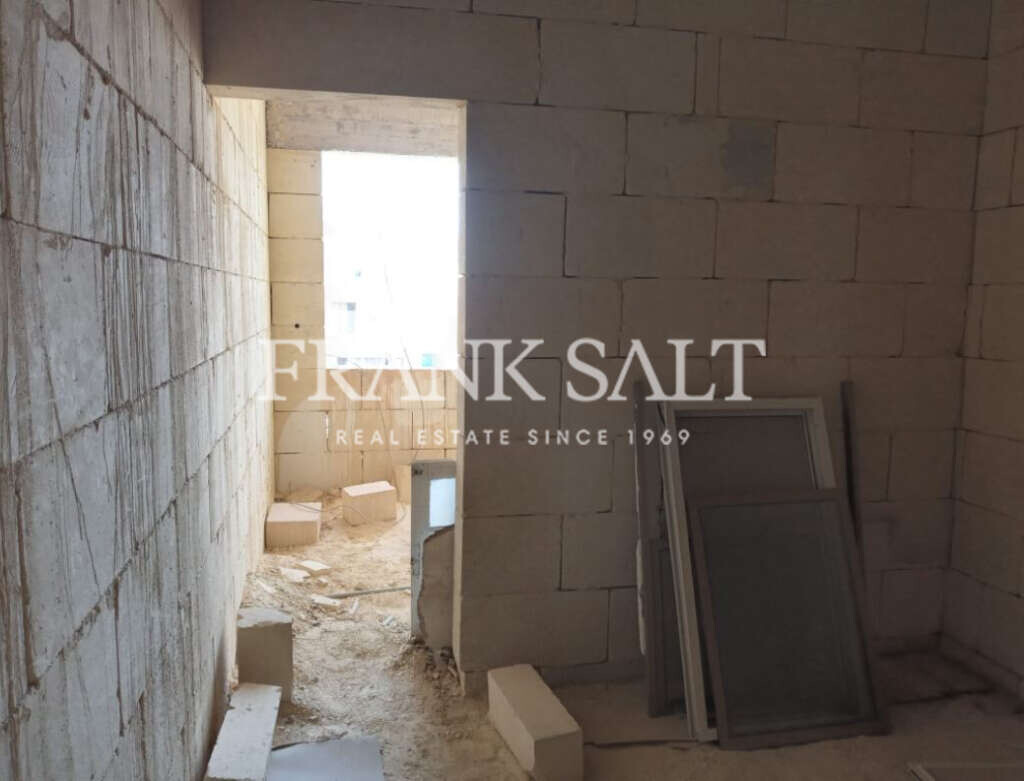 Marsalforn, Gozo, 1 Bedroom Bedrooms, ,1 BathroomBathrooms,For Sale,FRSA-160239