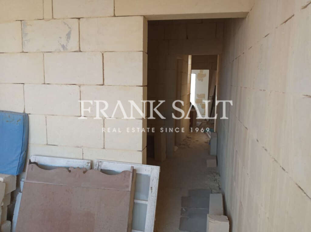 Marsalforn, Gozo, 1 Bedroom Bedrooms, ,1 BathroomBathrooms,For Sale,FRSA-160239