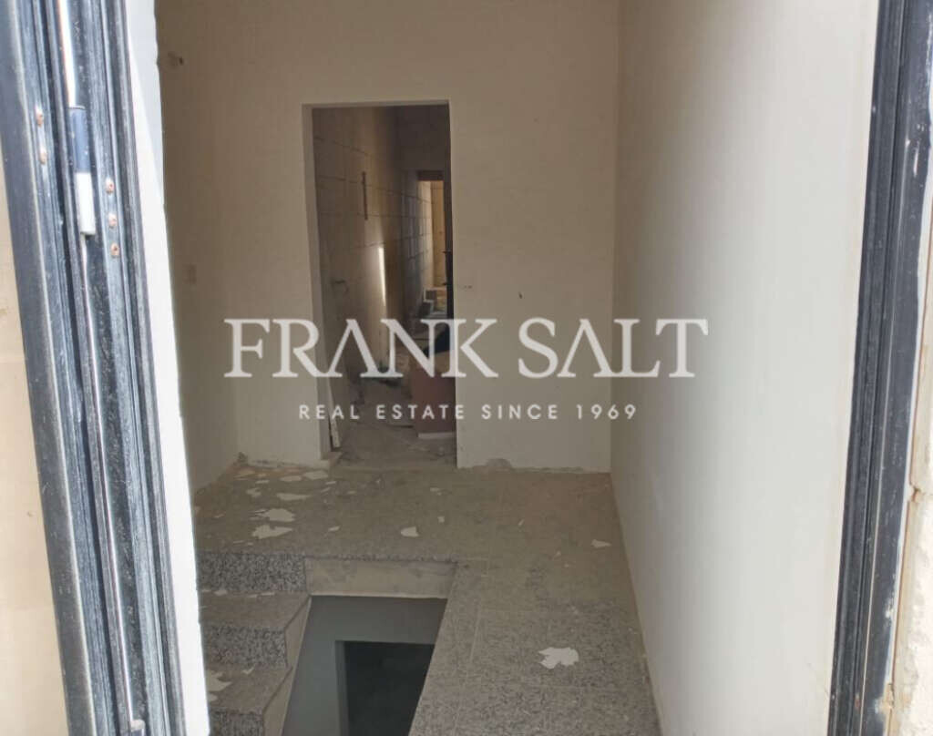 Marsalforn, Gozo, 1 Bedroom Bedrooms, ,1 BathroomBathrooms,For Sale,FRSA-160239